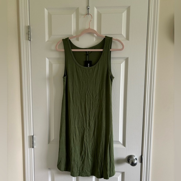 MOLERANI flowy dress - BNWT - Picture 1 of 4